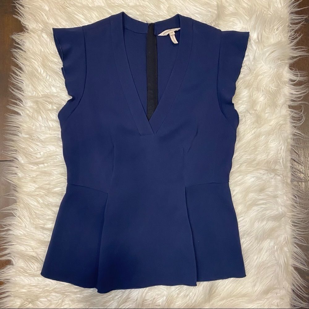 Rebecca Taylor Flutter-sleeve V-neck Blouse